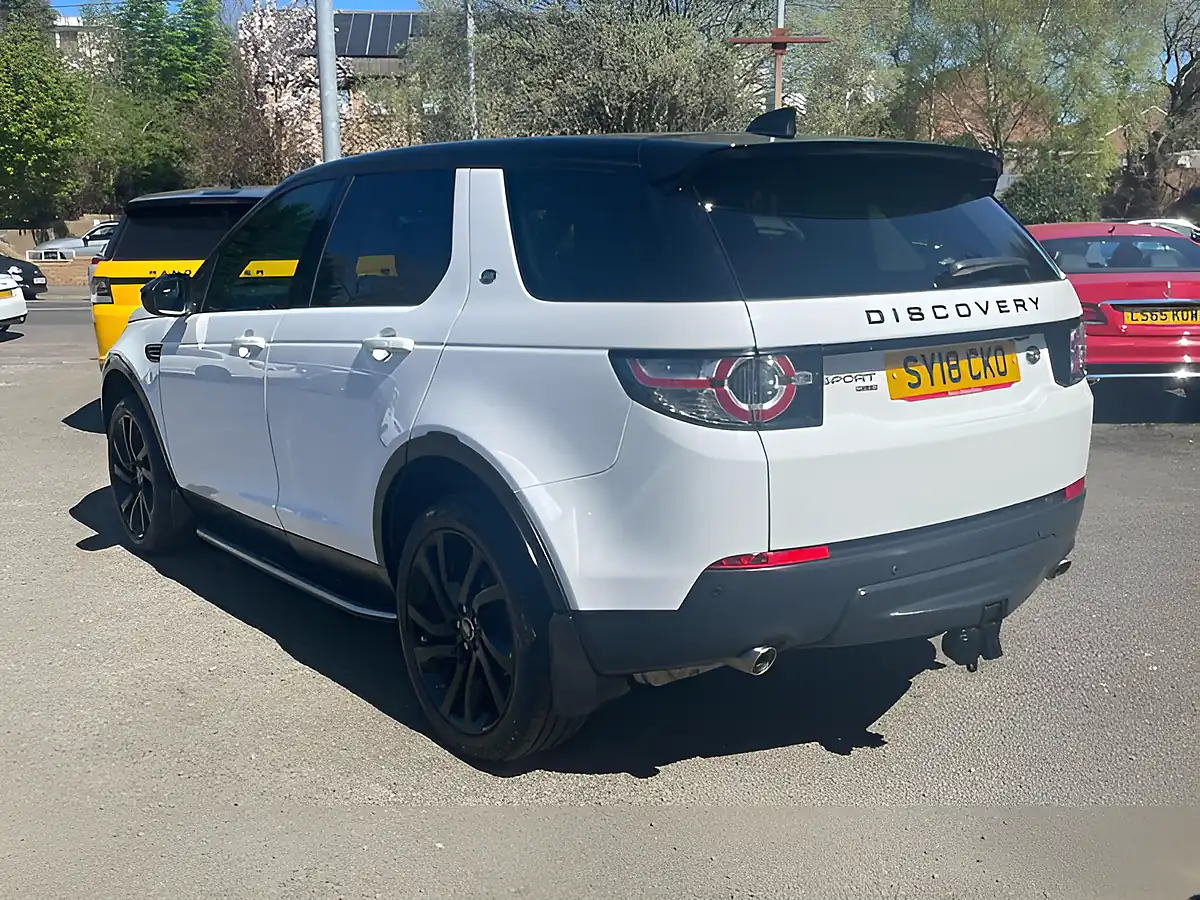Used 2018 Land Rover Discovery Sport Hse Black White - Interior and Exterior details 6