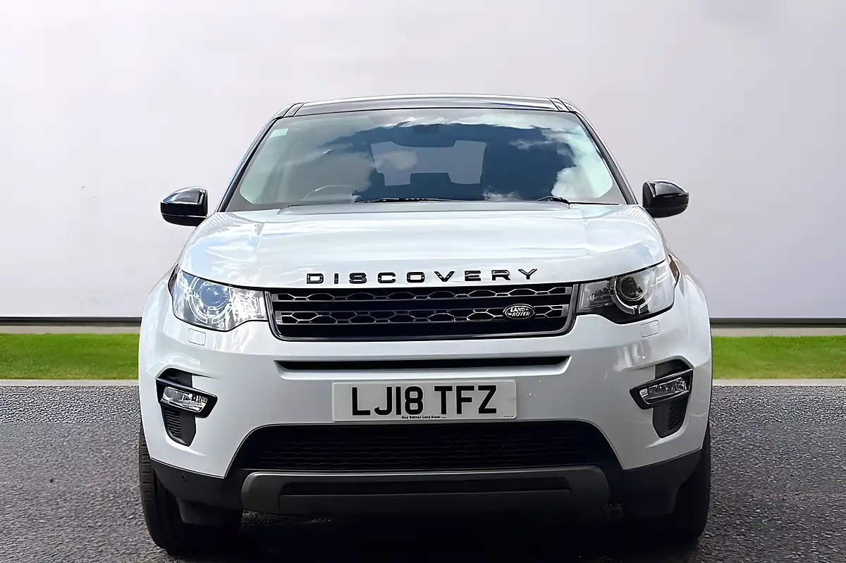 Used 2018 Land Rover Discovery Sport Hse Black White - Interior and Exterior details 2