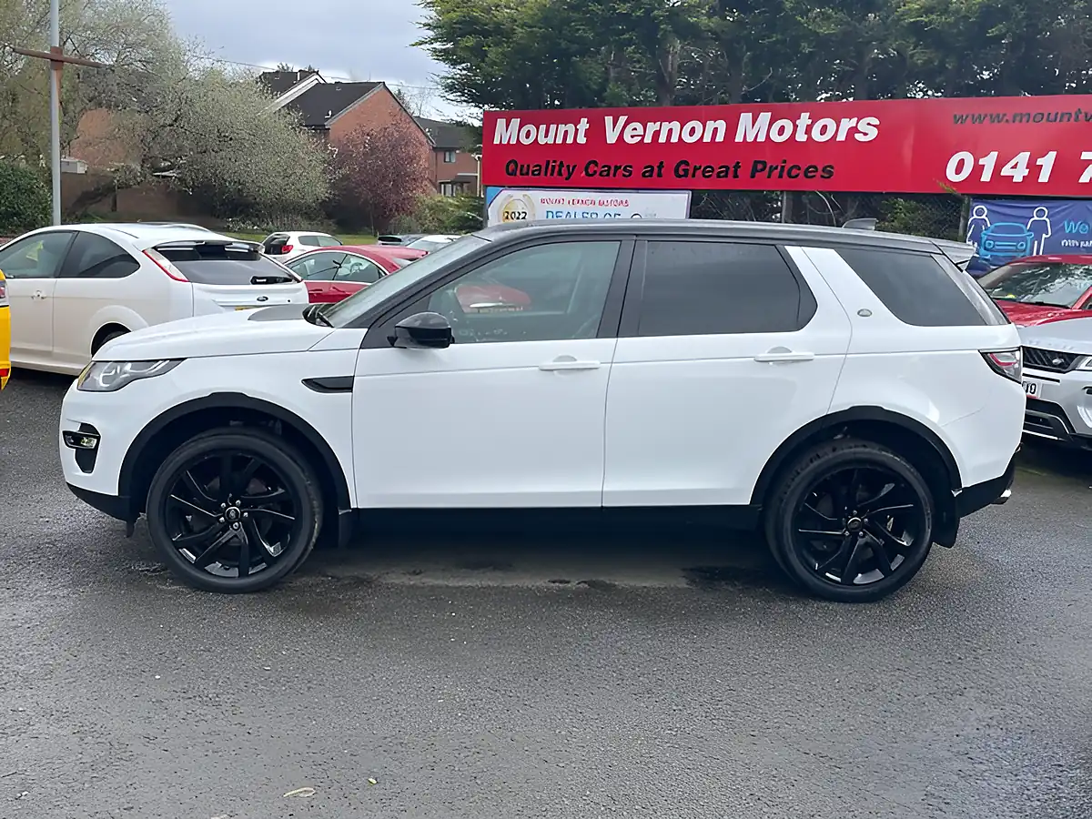 Used 2018 Land Rover Discovery Sport Hse Black White - Interior and Exterior details 5