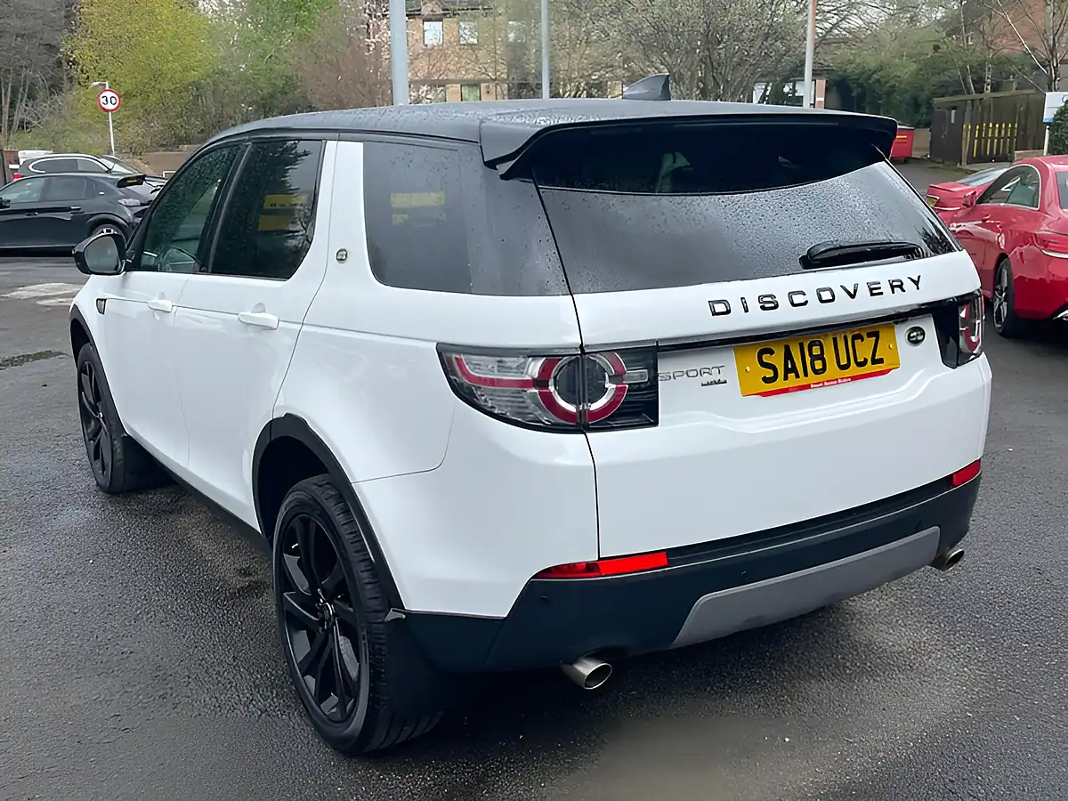 Used 2018 Land Rover Discovery Sport Hse Black White - Interior and Exterior details 6