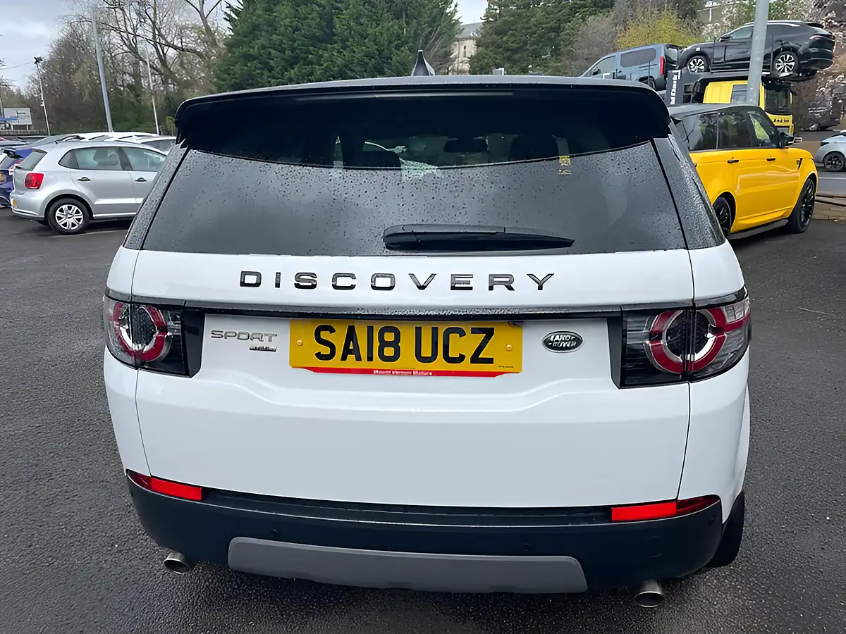 Used 2018 Land Rover Discovery Sport Hse Black White - Interior and Exterior details 7