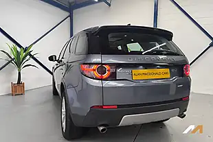 Used 2018 Land Rover Discovery Sport Hse Blue - Interior and Exterior details 11