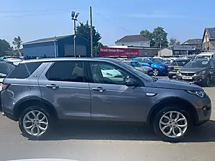 Used 2018 Land Rover Discovery Sport Hse Blue - Interior and Exterior details 6