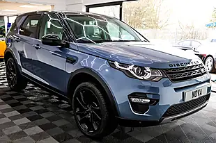 Used 2018 Land Rover Discovery Sport Hse Byron Blue - Interior and Exterior details 9