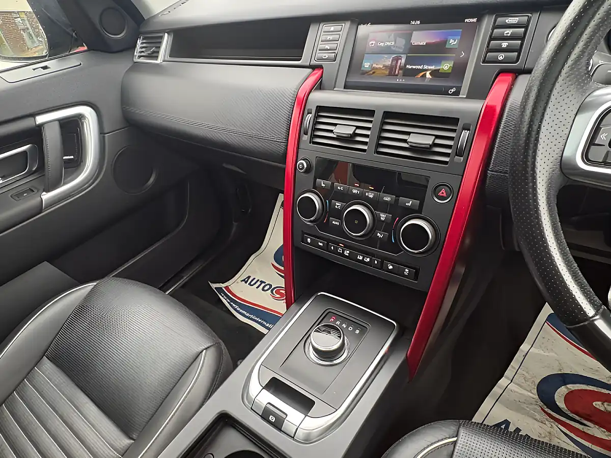 Used 2018 Land Rover Discovery Sport Hse Dynamic Lux Blue - Interior and Exterior details 15