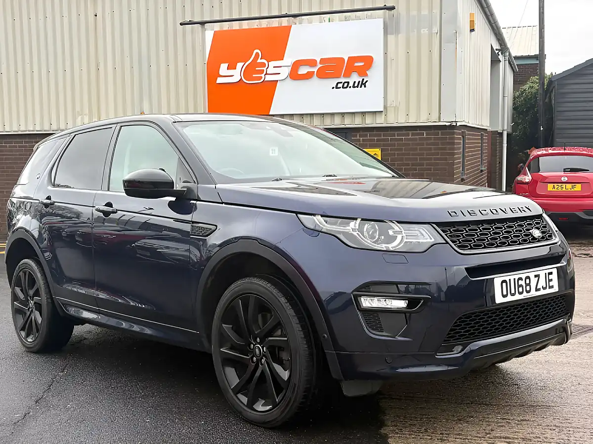 Used 2018 Land Rover Discovery Sport Hse Dynamic Lux Blue - Interior and Exterior details 7