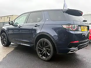 Used 2018 Land Rover Discovery Sport Hse Dynamic Lux Blue - Interior and Exterior details 9