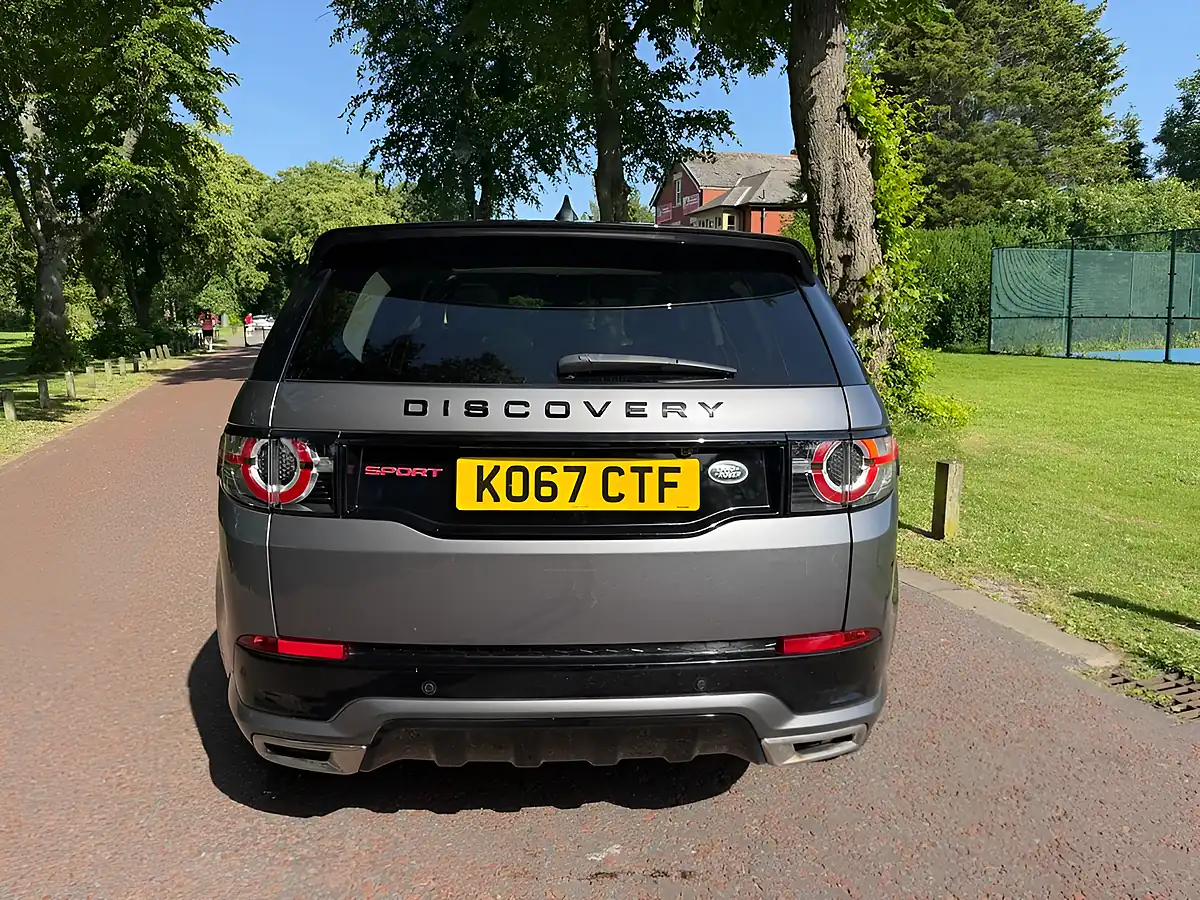 Used 2018 Land Rover Discovery Sport Hse Dynamic Lux Grey - Interior and Exterior details 4