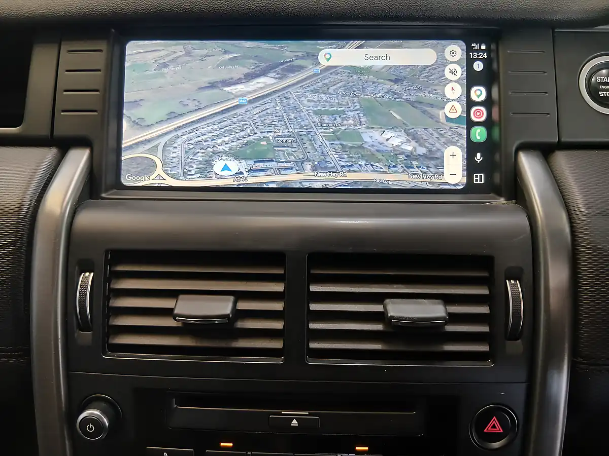 Used 2018 Land Rover Discovery Sport Hse Dynamic Lux Grey - Interior and Exterior details 13