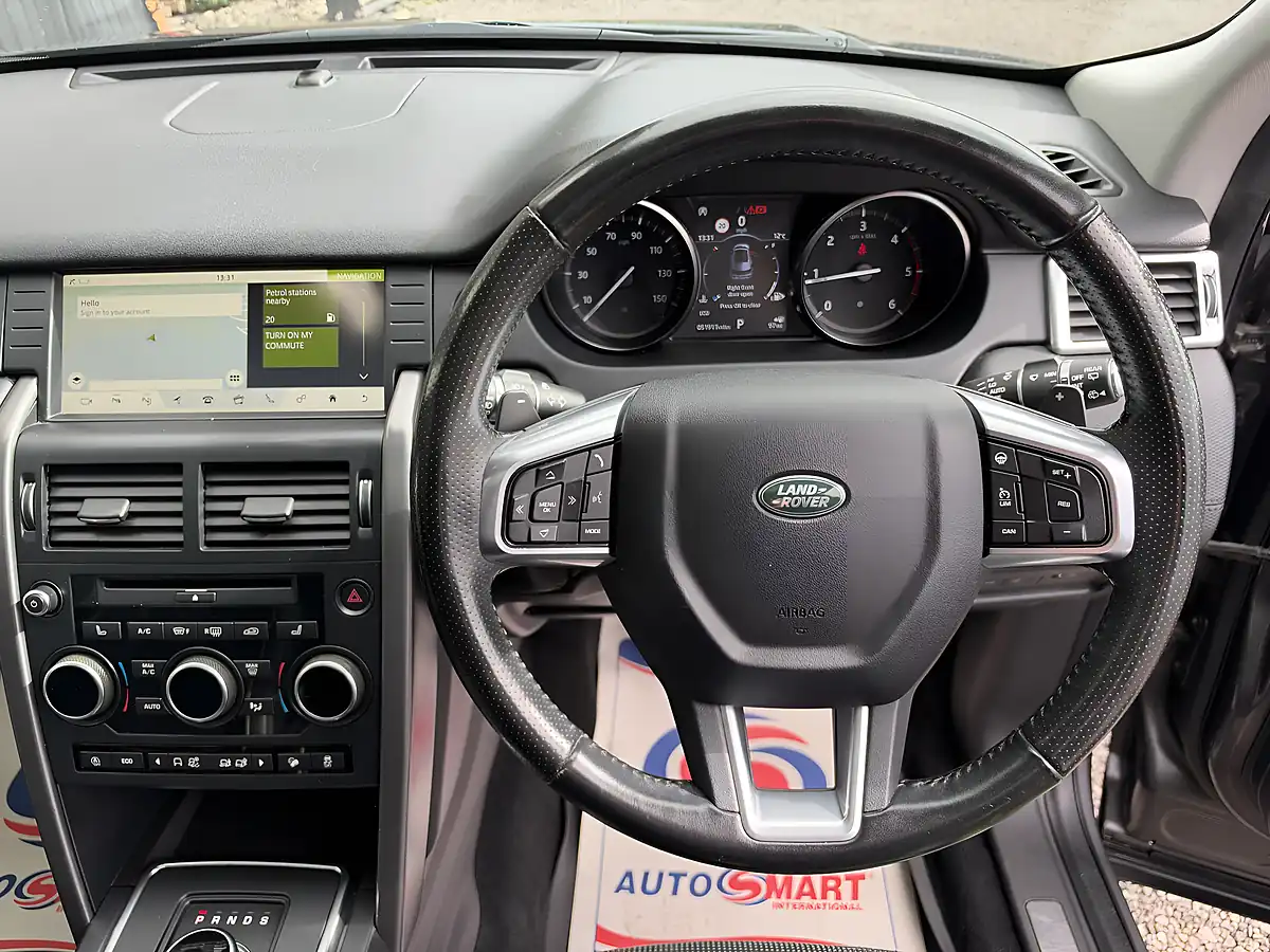 Used 2018 Land Rover Discovery Sport Hse Dynamic Lux Grey - Interior and Exterior details 10