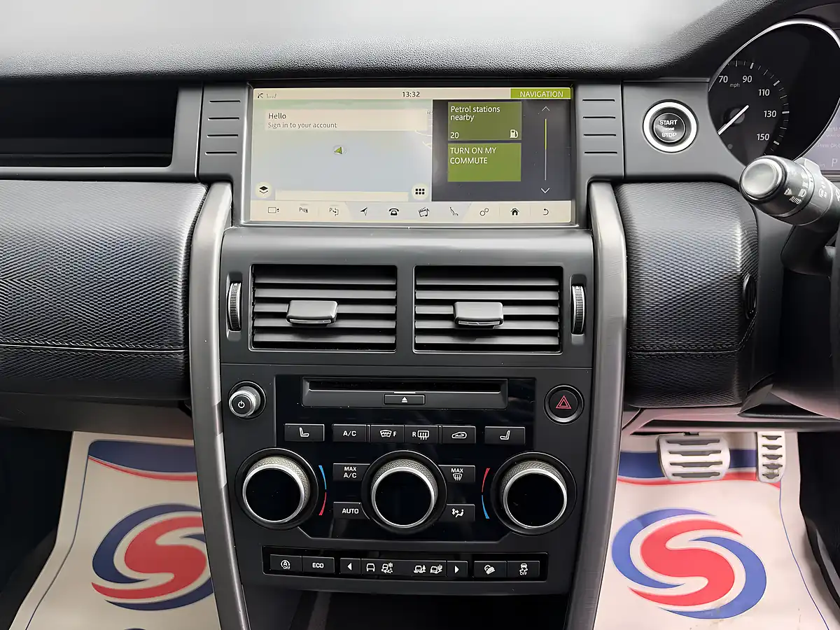 Used 2018 Land Rover Discovery Sport Hse Dynamic Lux Grey - Interior and Exterior details 13