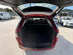 Used 2018 Land Rover Discovery Sport Hse Dynamic Lux Red - Interior and Exterior details 17