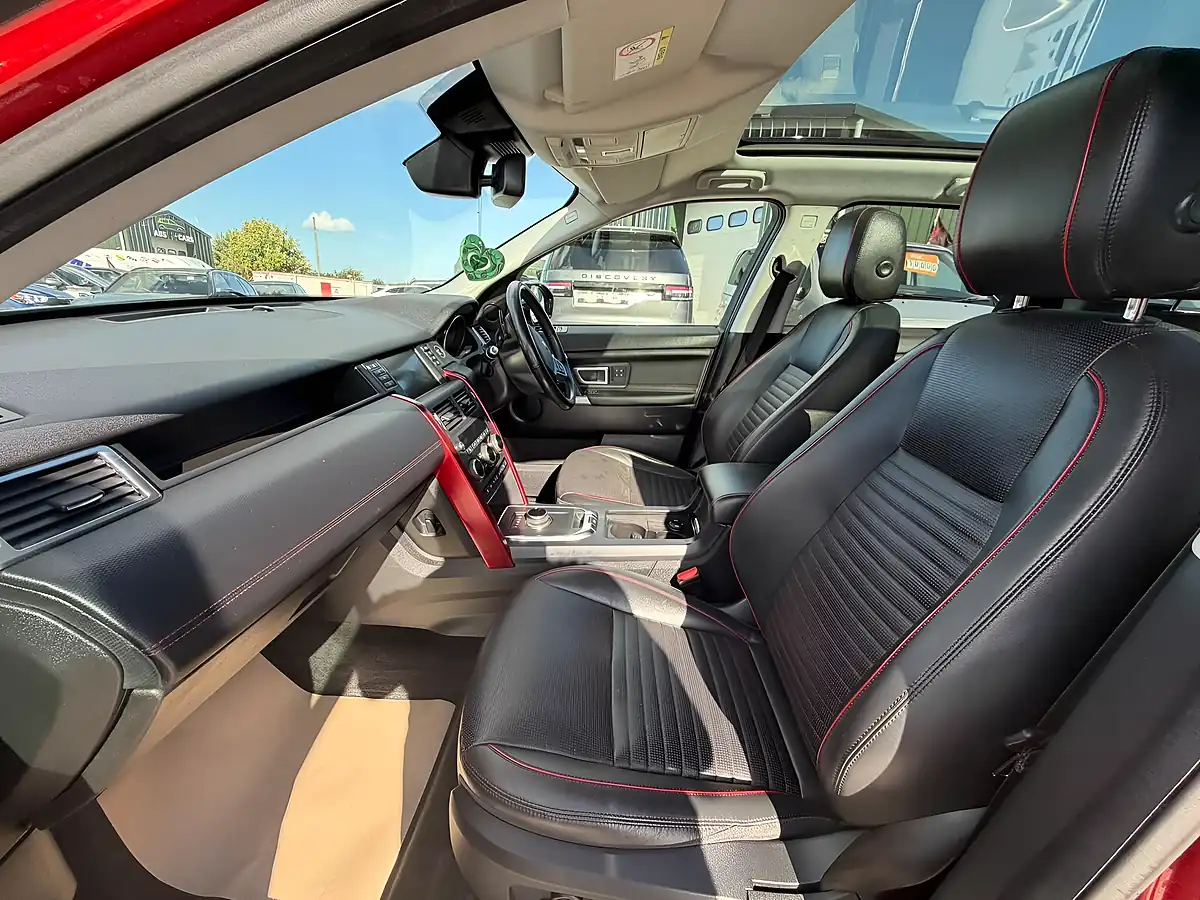 Used 2018 Land Rover Discovery Sport Hse Dynamic Lux Red - Interior and Exterior details 19