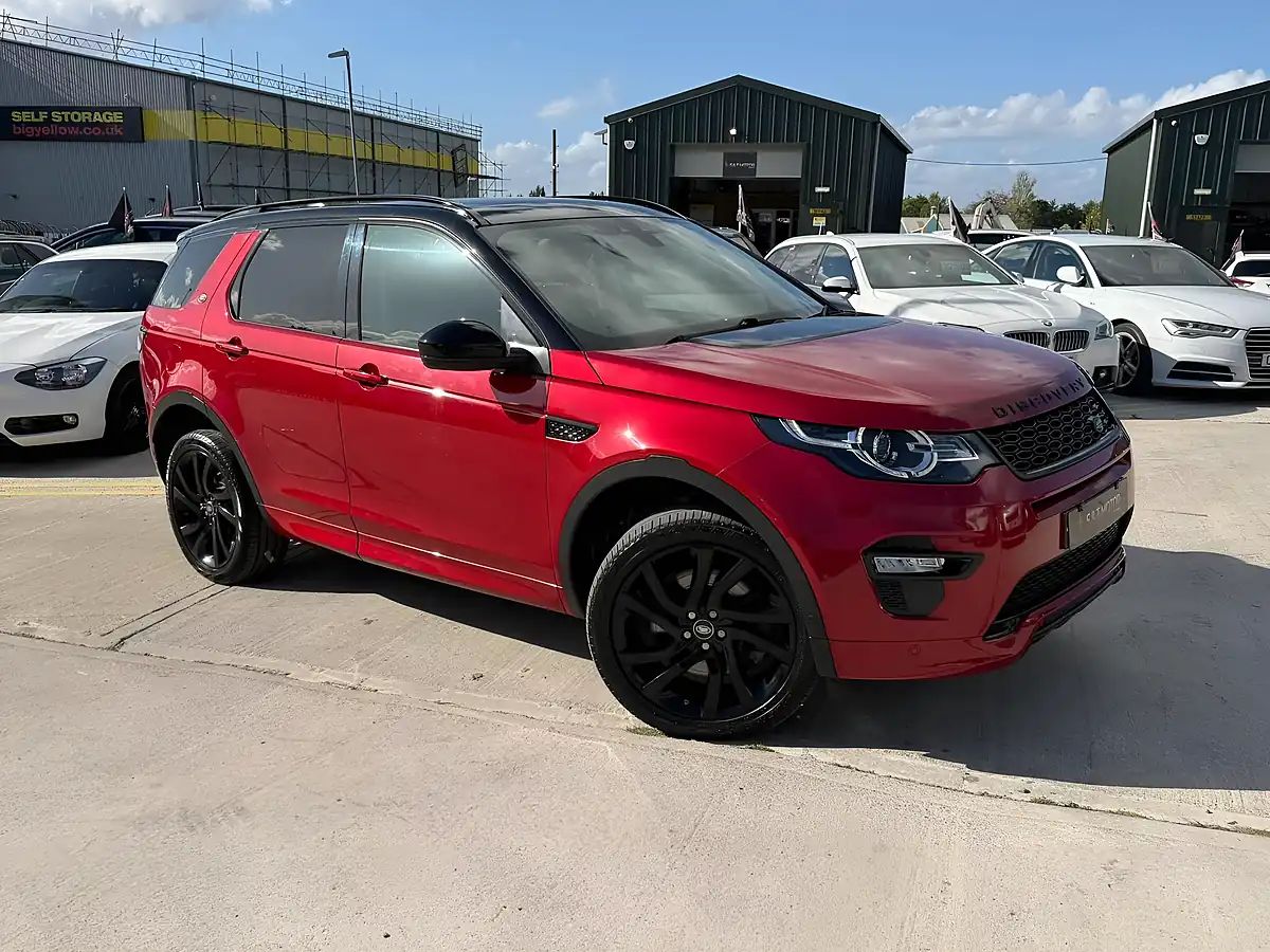 Used 2018 Land Rover Discovery Sport Hse Dynamic Lux Red - Interior and Exterior details 2