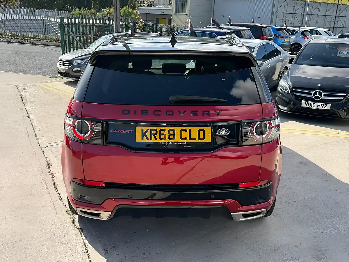 Used 2018 Land Rover Discovery Sport Hse Dynamic Lux Red - Interior and Exterior details 9