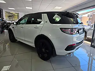 Used 2018 Land Rover Discovery Sport Hse Dynamic Lux White - Interior and Exterior details 3