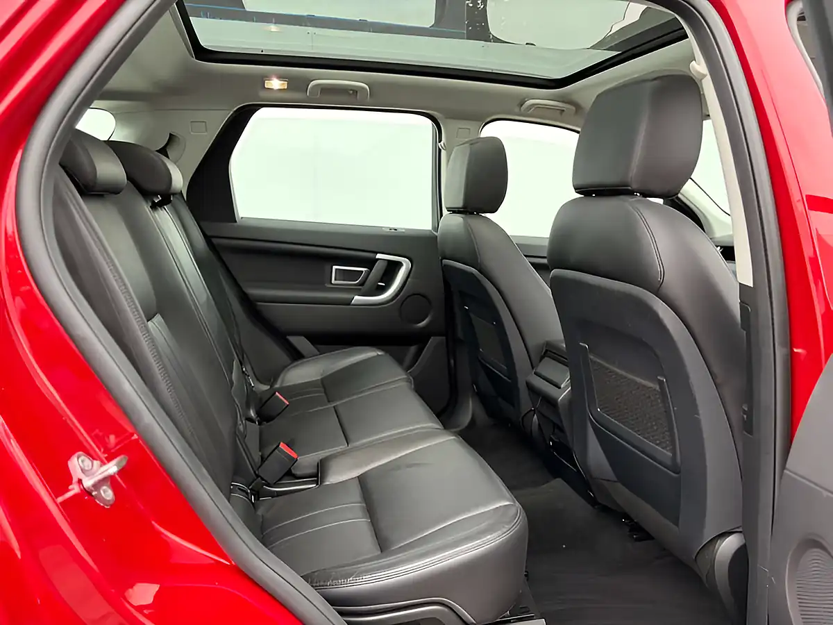 Used 2018 Land Rover Discovery Sport Hse Firenze Red - Interior and Exterior details 10