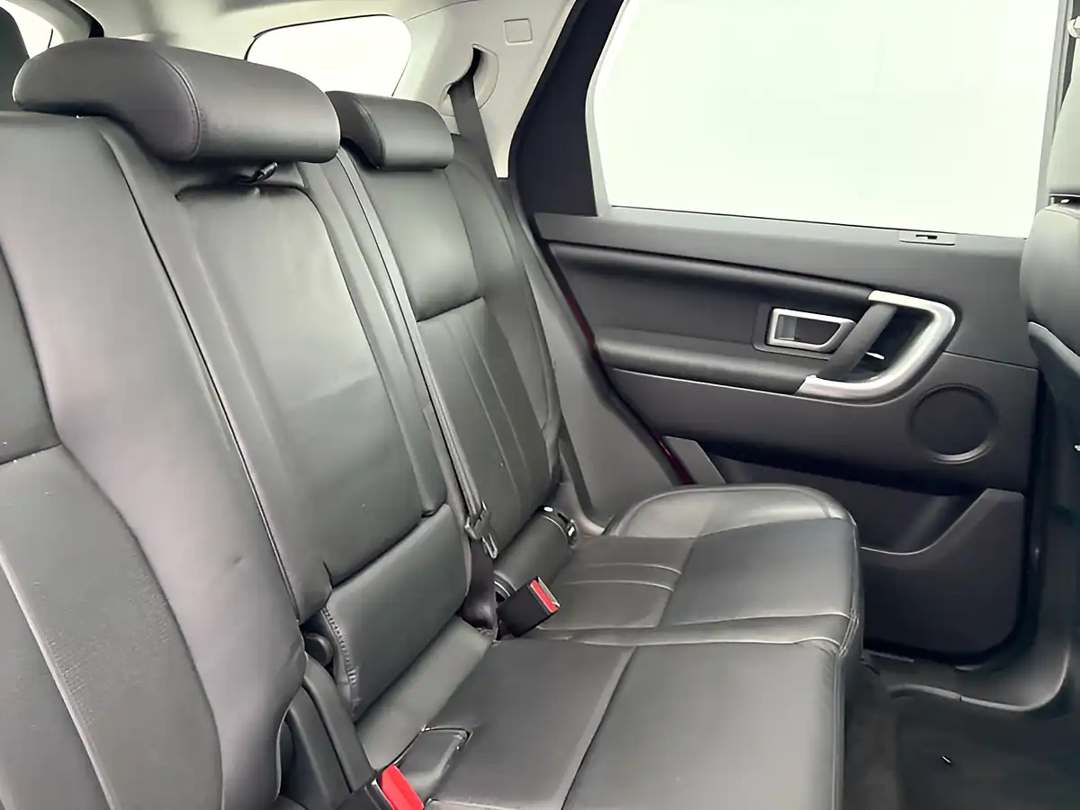 Used 2018 Land Rover Discovery Sport Hse Firenze Red - Interior and Exterior details 11