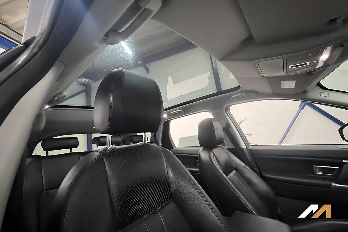 Used 2018 Land Rover Discovery Sport Hse Grey - Interior and Exterior details 19