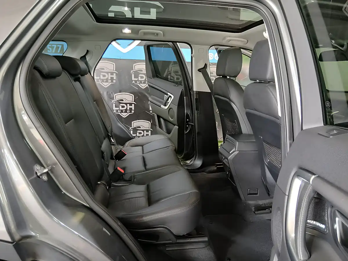 Used 2018 Land Rover Discovery Sport Hse Grey - Interior and Exterior details 19