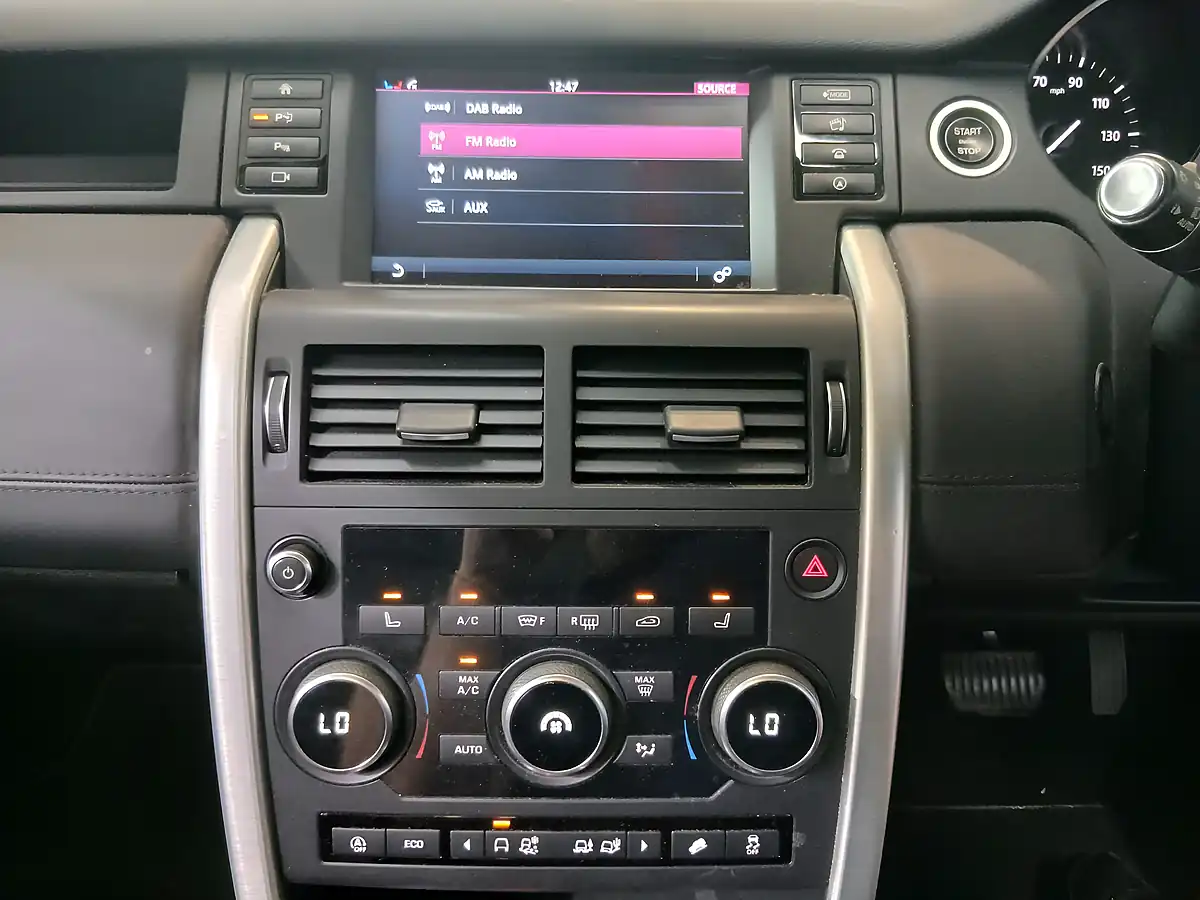Used 2018 Land Rover Discovery Sport Hse Luxury Grey - Interior and Exterior details 14