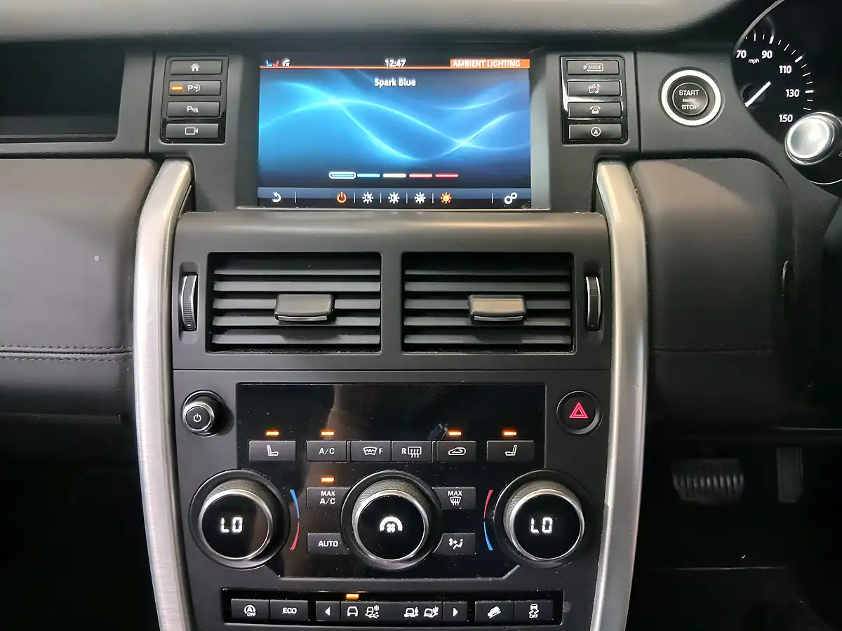 Used 2018 Land Rover Discovery Sport Hse Luxury Grey - Interior and Exterior details 15