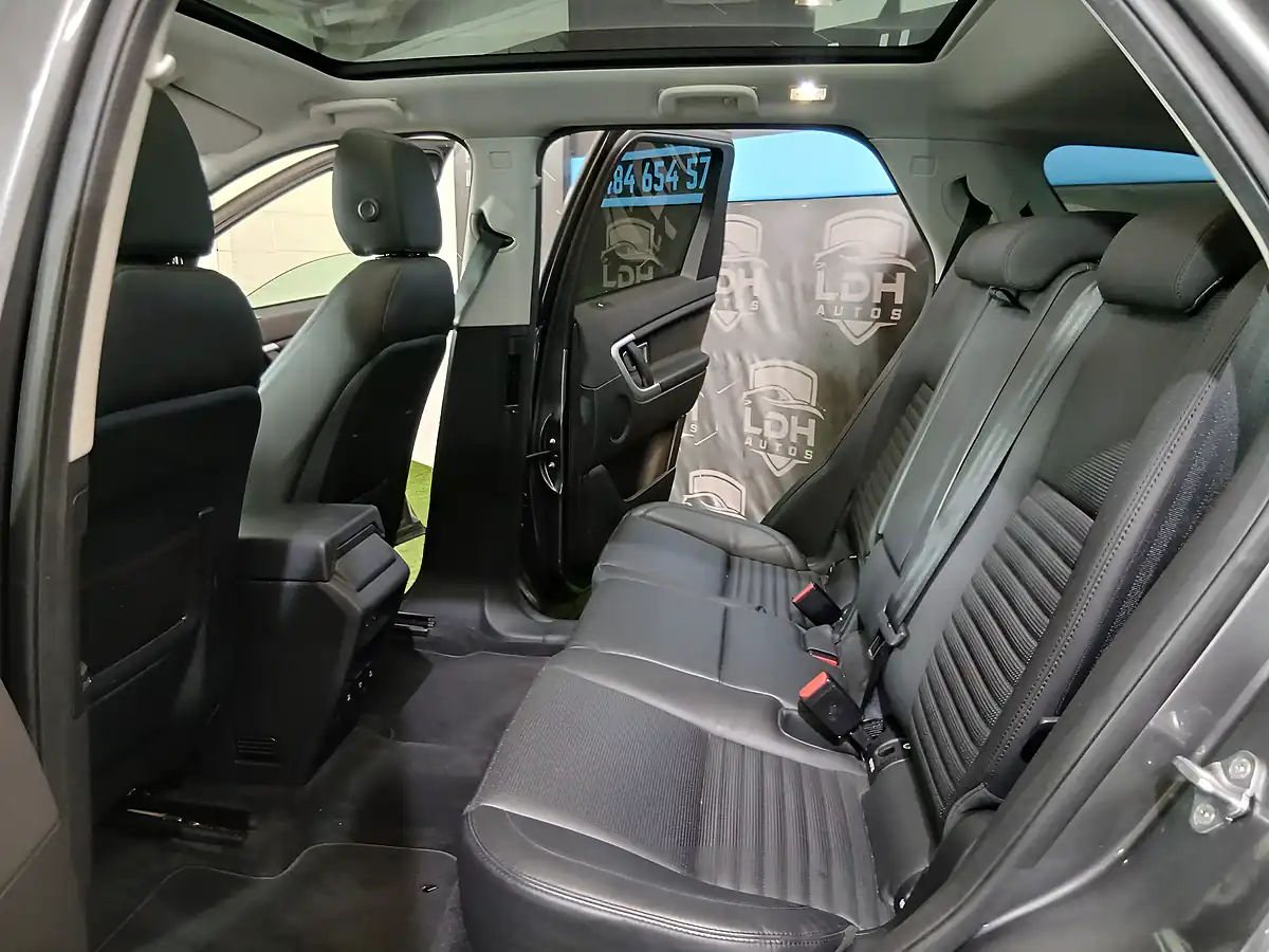 Used 2018 Land Rover Discovery Sport Hse Luxury Grey - Interior and Exterior details 17
