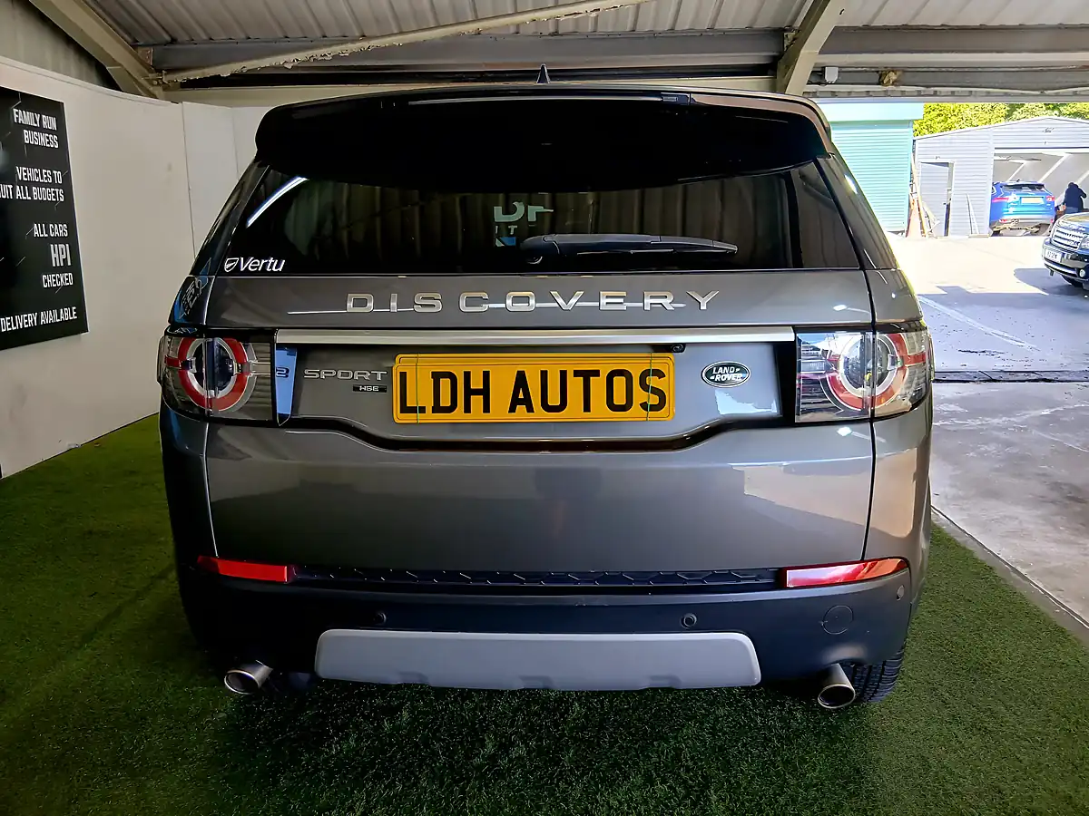 Used 2018 Land Rover Discovery Sport Hse Luxury Grey - Interior and Exterior details 4