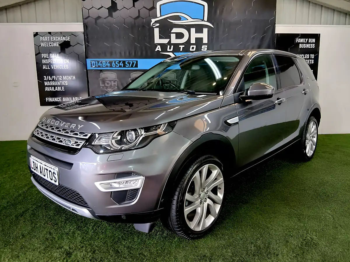 Used 2018 Land Rover Discovery Sport Hse Luxury Grey - Interior and Exterior details 7