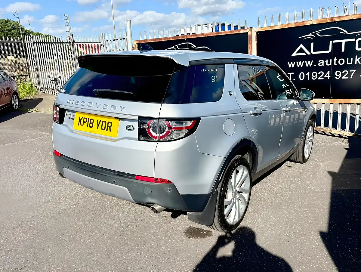 Used 2018 Land Rover Discovery Sport Hse Luxury Silver - Interior and Exterior details 15