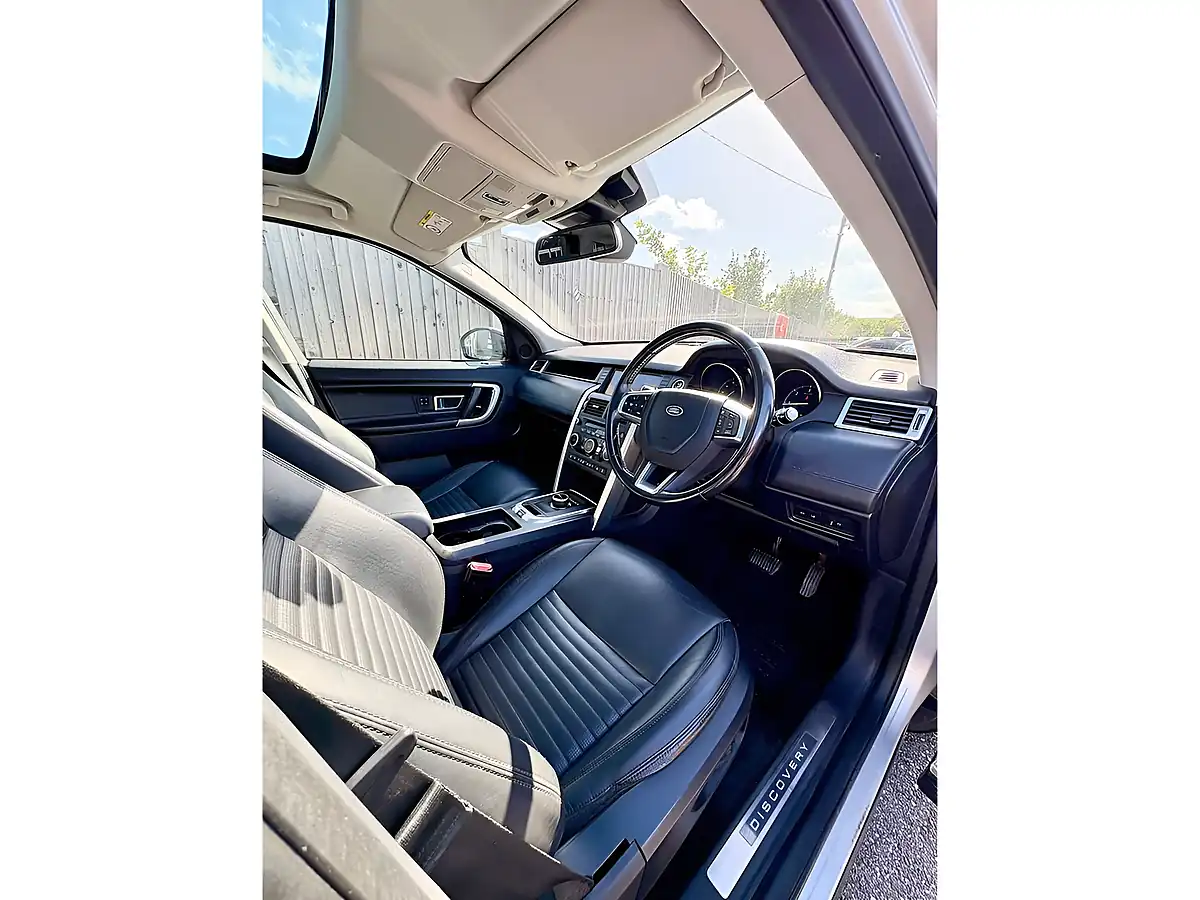 Used 2018 Land Rover Discovery Sport Hse Luxury Silver - Interior and Exterior details 8