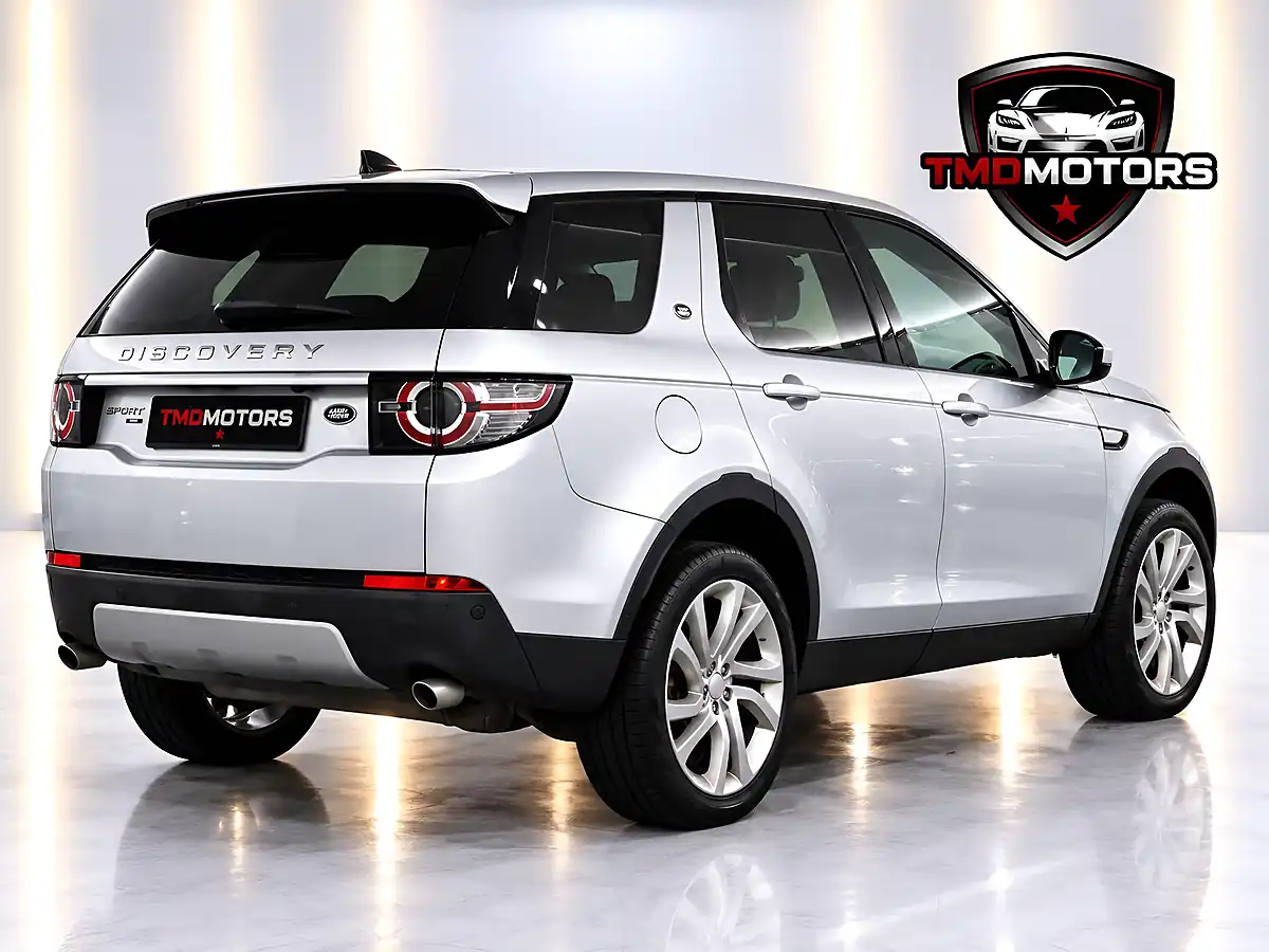 Used 2018 Land Rover Discovery Sport Hse Luxury Silver - Interior and Exterior details 10