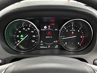 Used 2018 Land Rover Discovery Sport Hse Luxury Silver - Interior and Exterior details 17