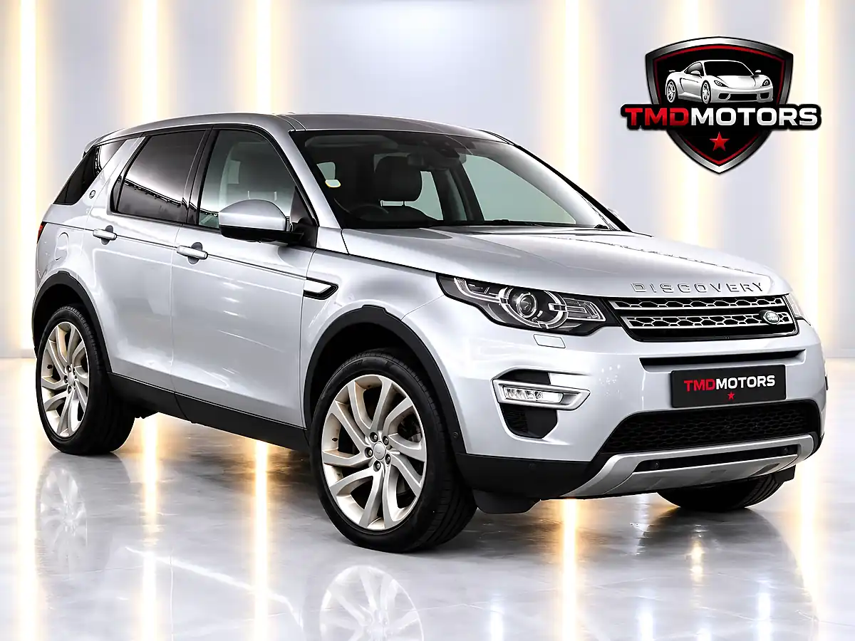 Used 2018 Land Rover Discovery Sport Hse Luxury Silver - Interior and Exterior details 5