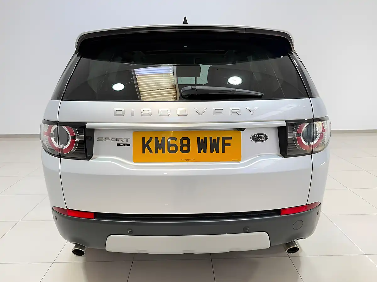 Used 2018 Land Rover Discovery Sport Hse Luxury Silver - Interior and Exterior details 9