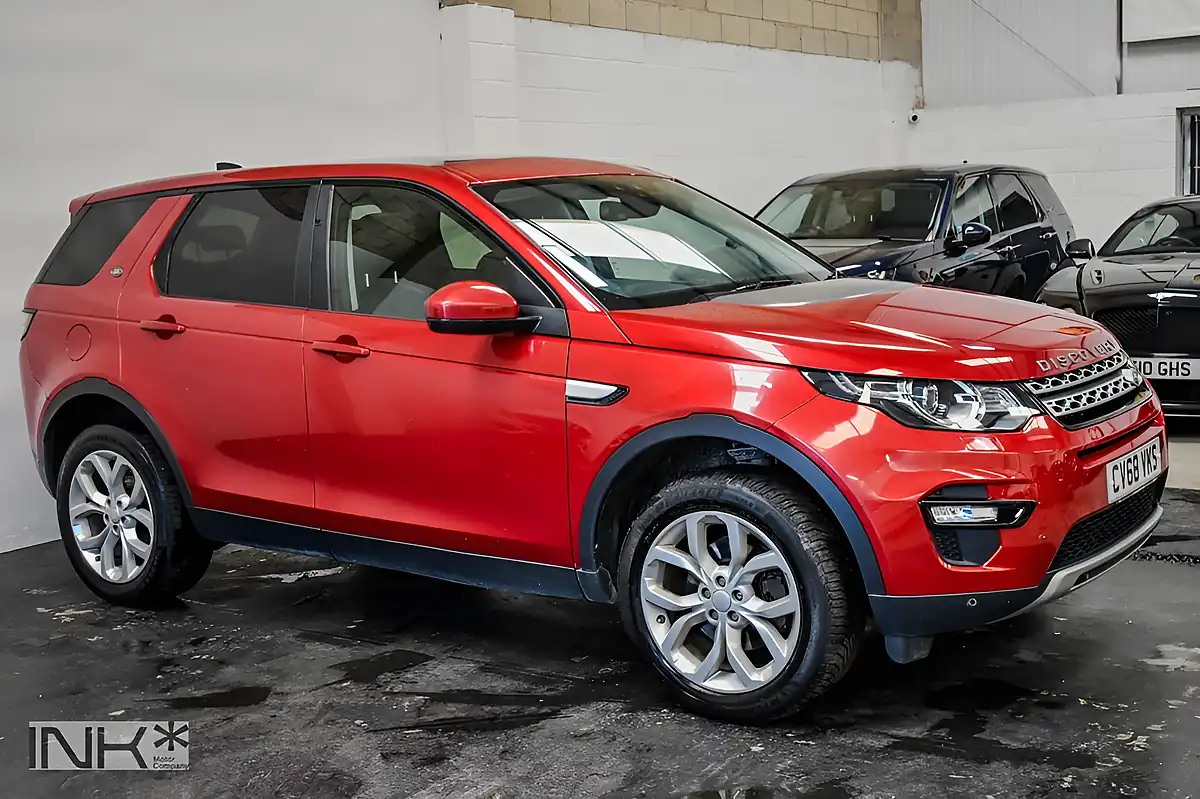 Used 2018 Land Rover Discovery Sport Hse Red - Interior and Exterior details 3