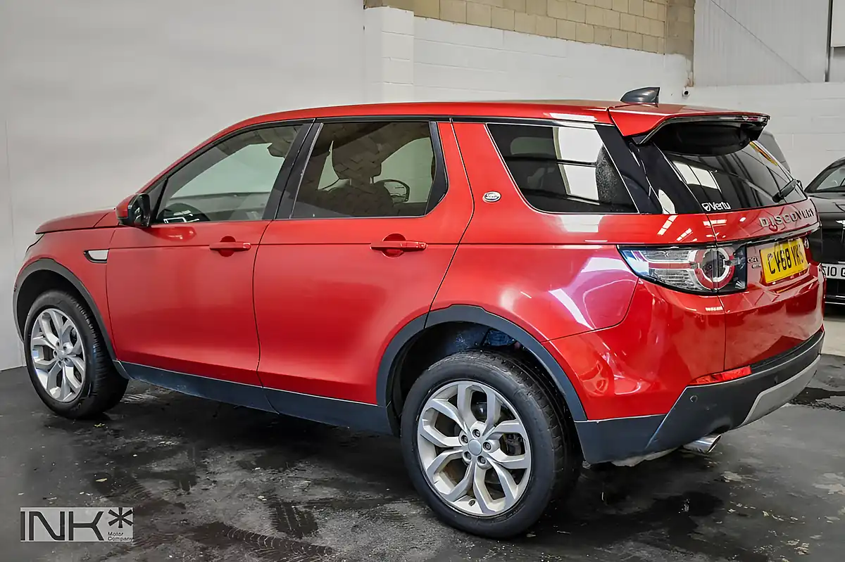 Used 2018 Land Rover Discovery Sport Hse Red - Interior and Exterior details 8
