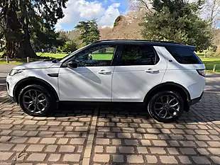 Used 2018 Land Rover Discovery Sport Landmark Auto 4WD White - Interior and Exterior details 14