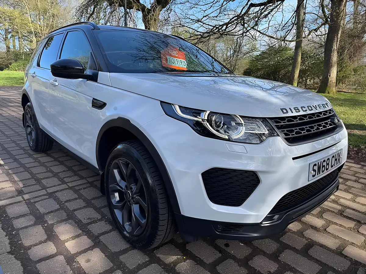 Used 2018 Land Rover Discovery Sport Landmark Auto 4WD White - Interior and Exterior details 4