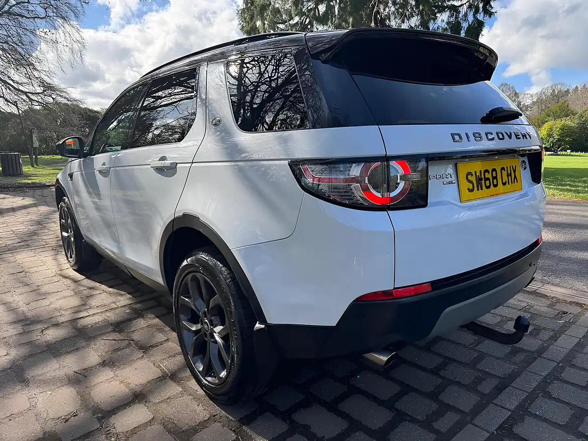 Used 2018 Land Rover Discovery Sport Landmark Auto 4WD White - Interior and Exterior details 9