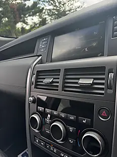 Used 2018 Land Rover Discovery Sport Landmark Black - Interior and Exterior details 17