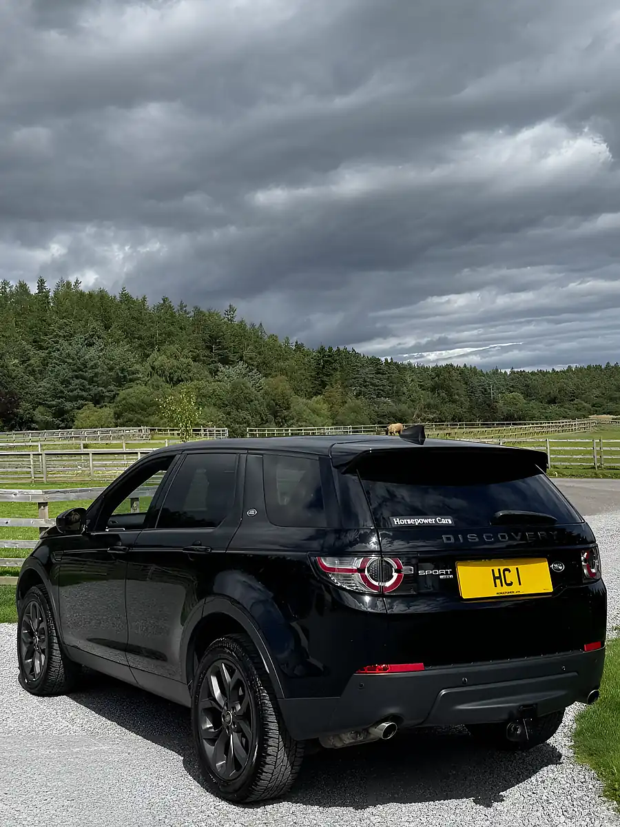 Used 2018 Land Rover Discovery Sport Landmark Black - Interior and Exterior details 5