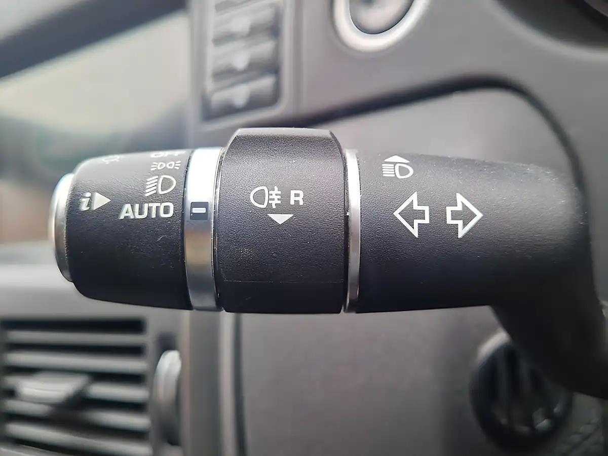 Used 2018 Land Rover Discovery Sport Landmark Black - Interior and Exterior details 18