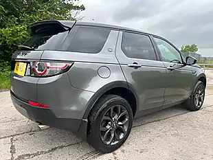Used 2018 Land Rover Discovery Sport Landmark Grey - Interior and Exterior details 11