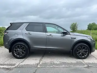 Used 2018 Land Rover Discovery Sport Landmark Grey - Interior and Exterior details 2