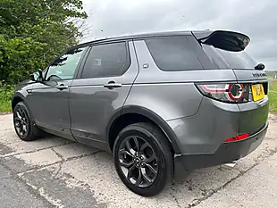 Used 2018 Land Rover Discovery Sport Landmark Grey - Interior and Exterior details 6