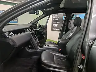 Used 2018 Land Rover Discovery Sport Landmark Grey - Interior and Exterior details 8