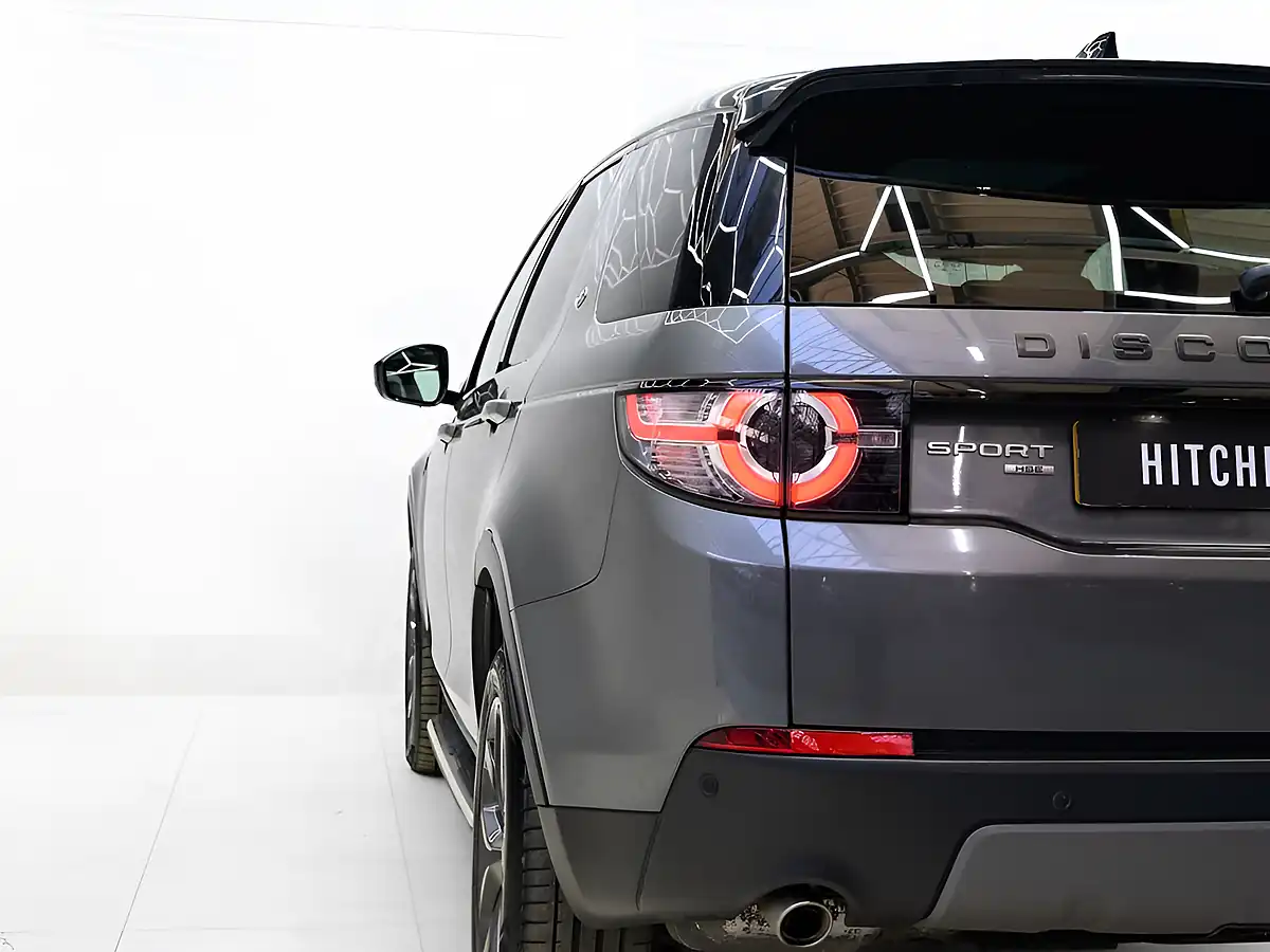 Used 2018 Land Rover Discovery Sport Landmark Grey - Interior and Exterior details 8