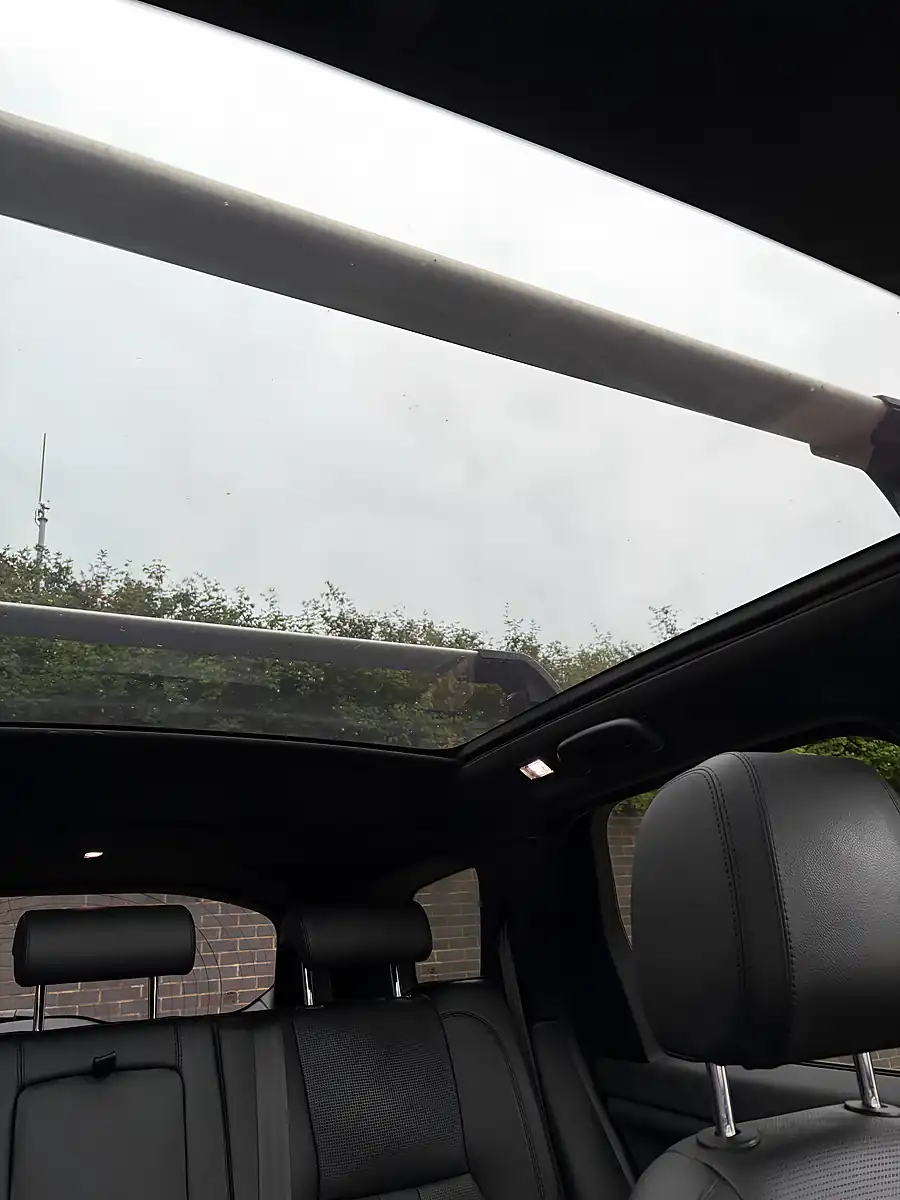 Used 2018 Land Rover Discovery Sport Landmark Grey - Interior and Exterior details 11