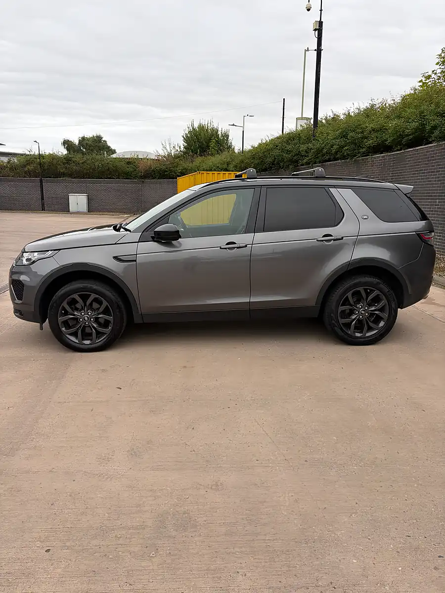 Used 2018 Land Rover Discovery Sport Landmark Grey - Interior and Exterior details 2